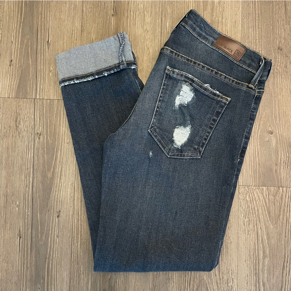 Women’s Just Black Jeans (size 24)